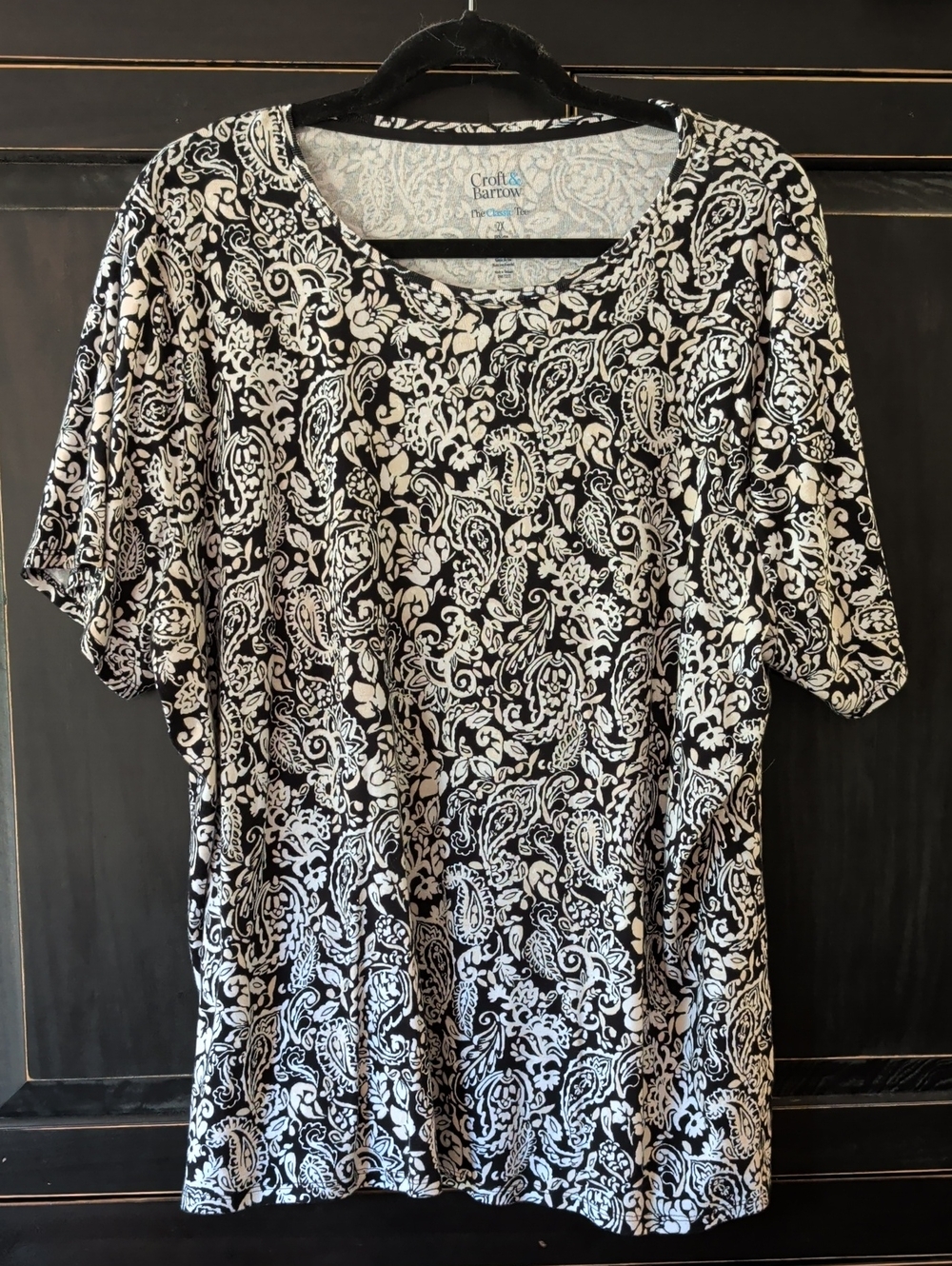croft & barrow Black and White Paisley Short Sleeve Scoop Neck Tee
